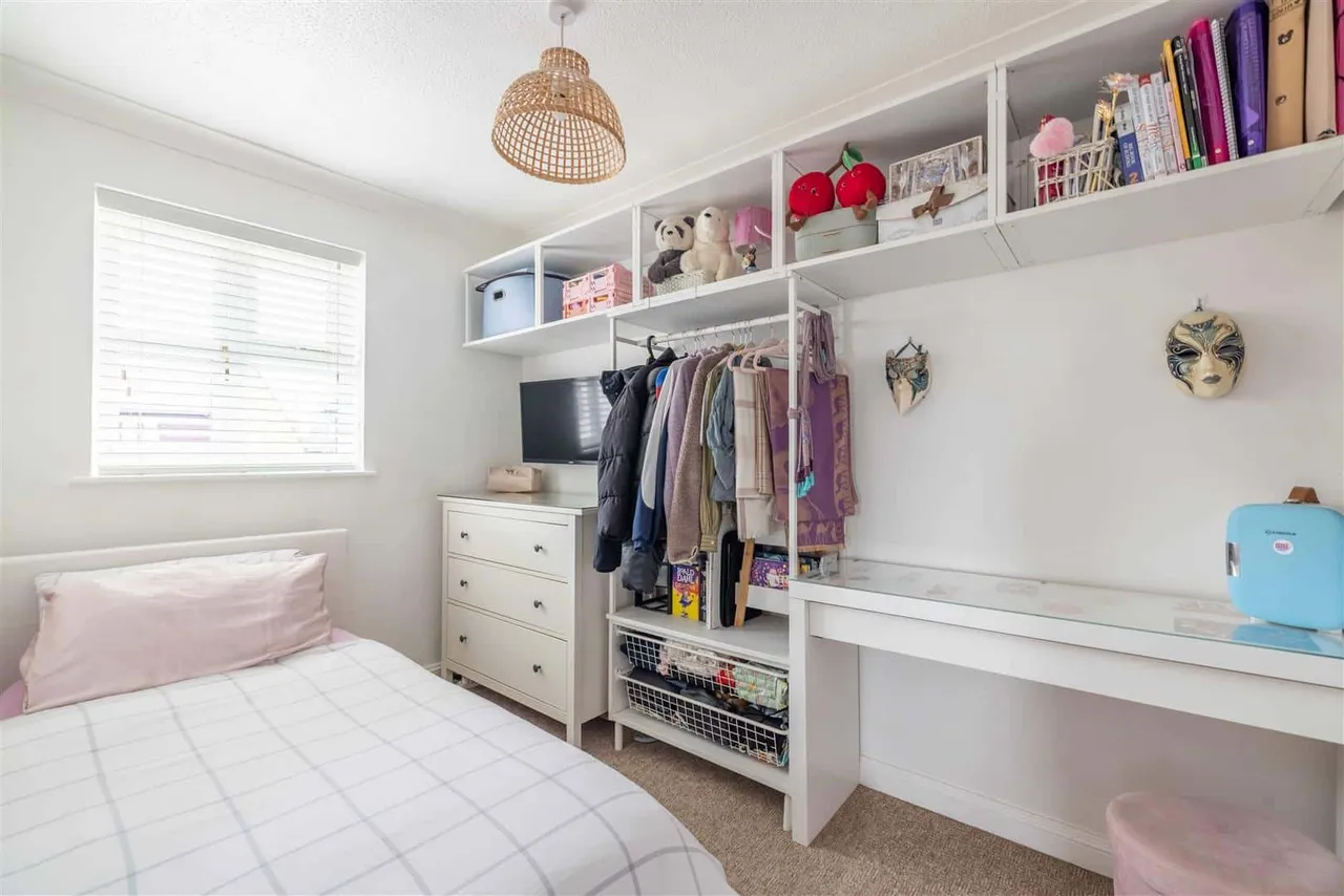 Cherry Way, Horton, Slough, SL3 9PU, photo 9
