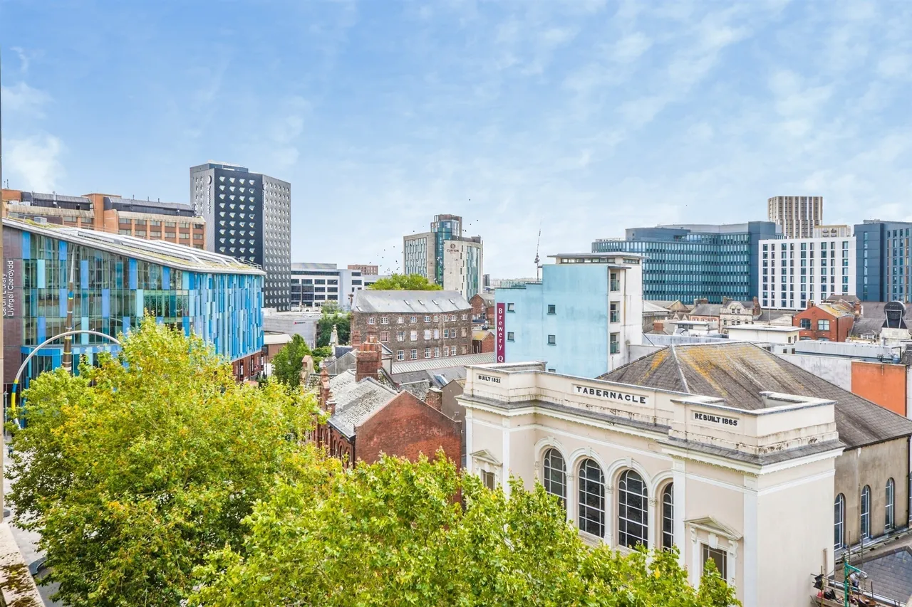 The Hayes, Cardiff, CF10, photo 15