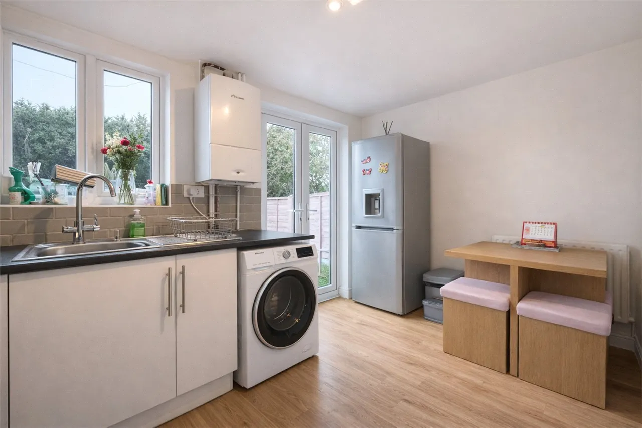 Summerfield Drive, Sleaford, Lincolnshire, NG34, photo 2