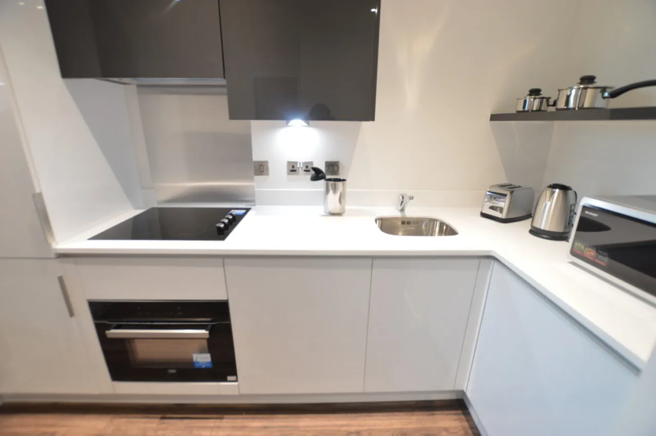 New Eton House, photo 5