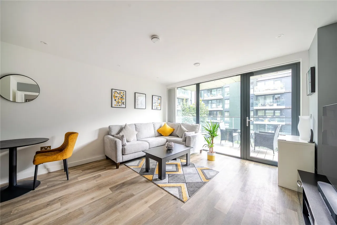 Hawthorne Crescent, SE10, photo 14