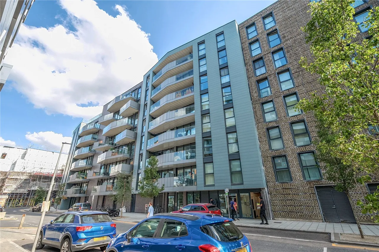 Hawthorne Crescent, SE10, photo 16