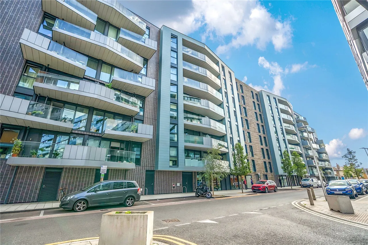 Hawthorne Crescent, SE10, photo 20