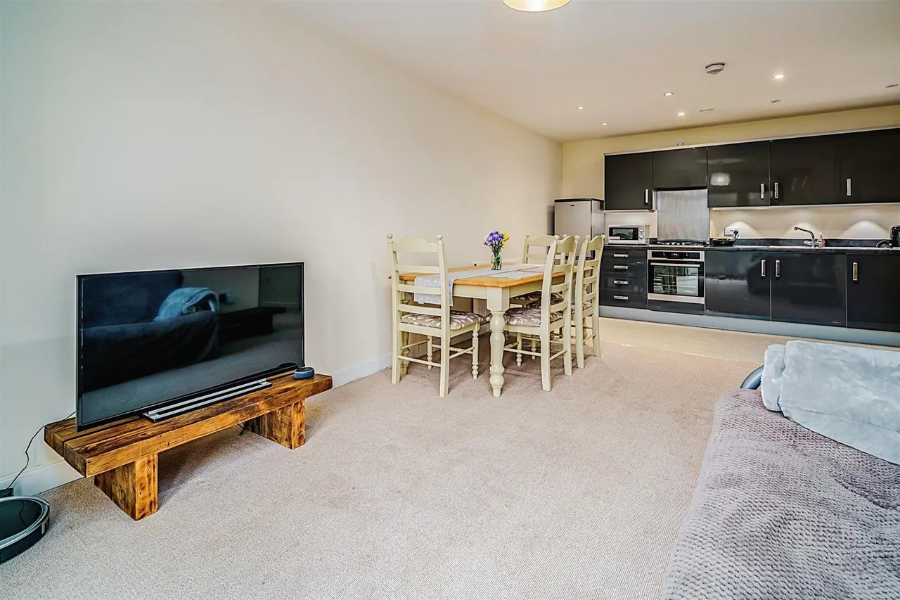 Drury Lane, STEVENAGE, photo 6
