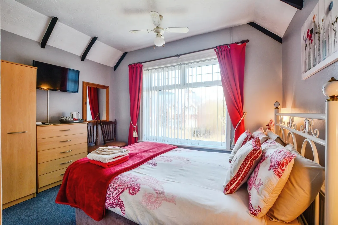 Drummond Road, Skegness, photo 9