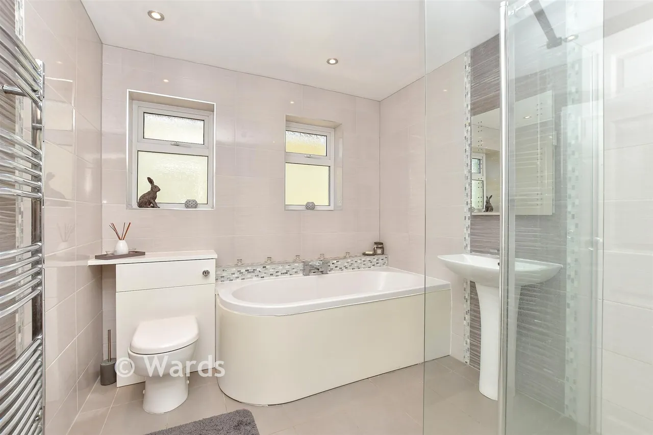 Barton Hill Drive, Minster On Sea, ME12, photo 11