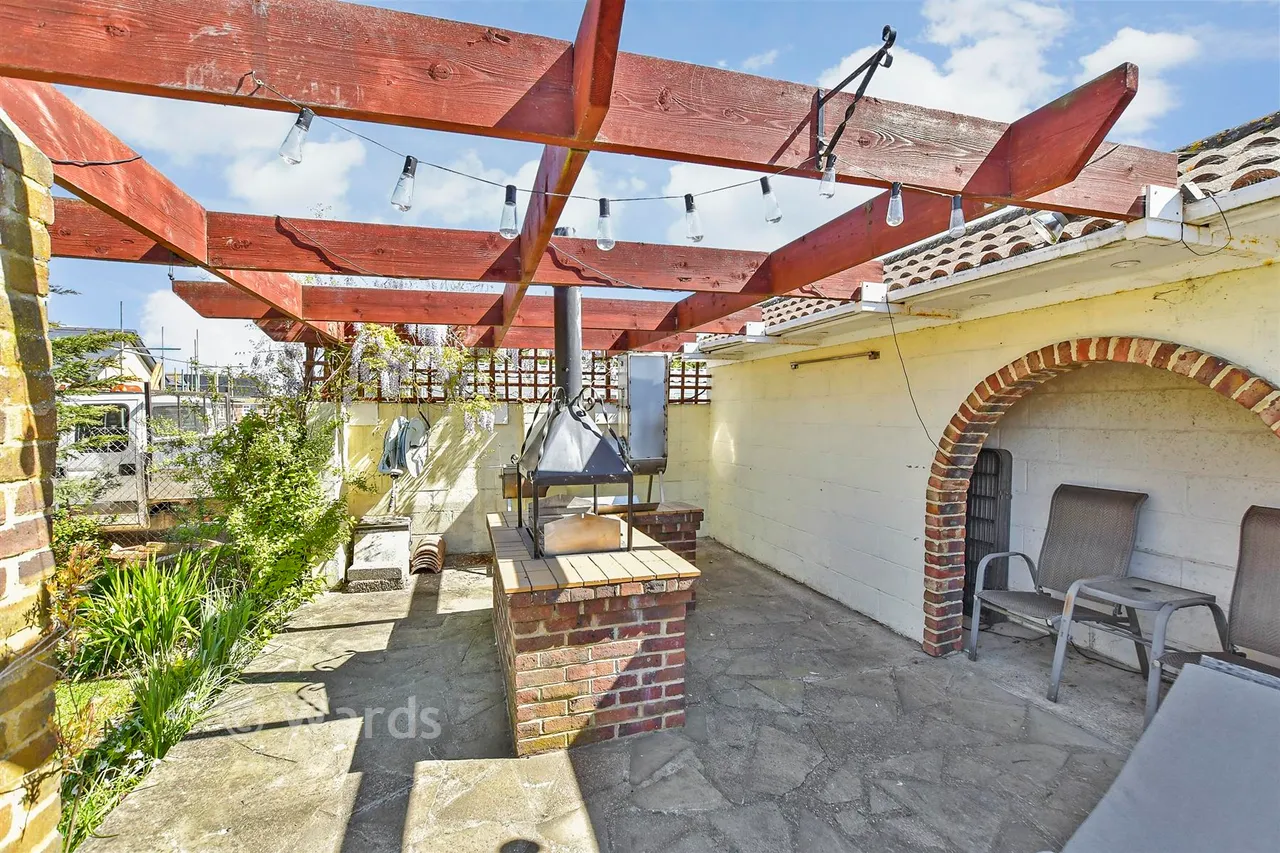 Barton Hill Drive, Minster On Sea, ME12, photo 14