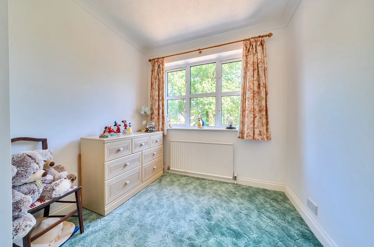 Velmead Road, Fleet, Hampshire, GU52 7LZ, photo 11