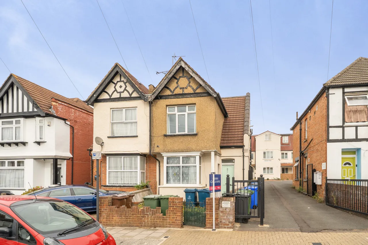 1 bed flat for sale, Parkfield Road, Harrow, HA2