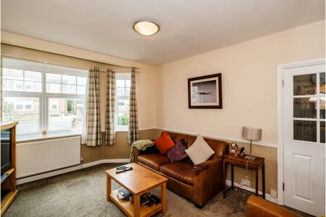 The Grangeway, Rustington, BN16, photo 11