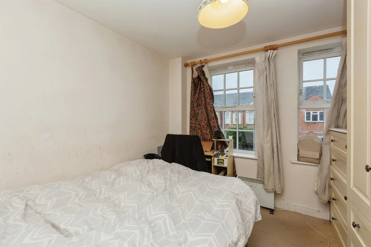 Florey Gardens, Aylesbury, photo 12