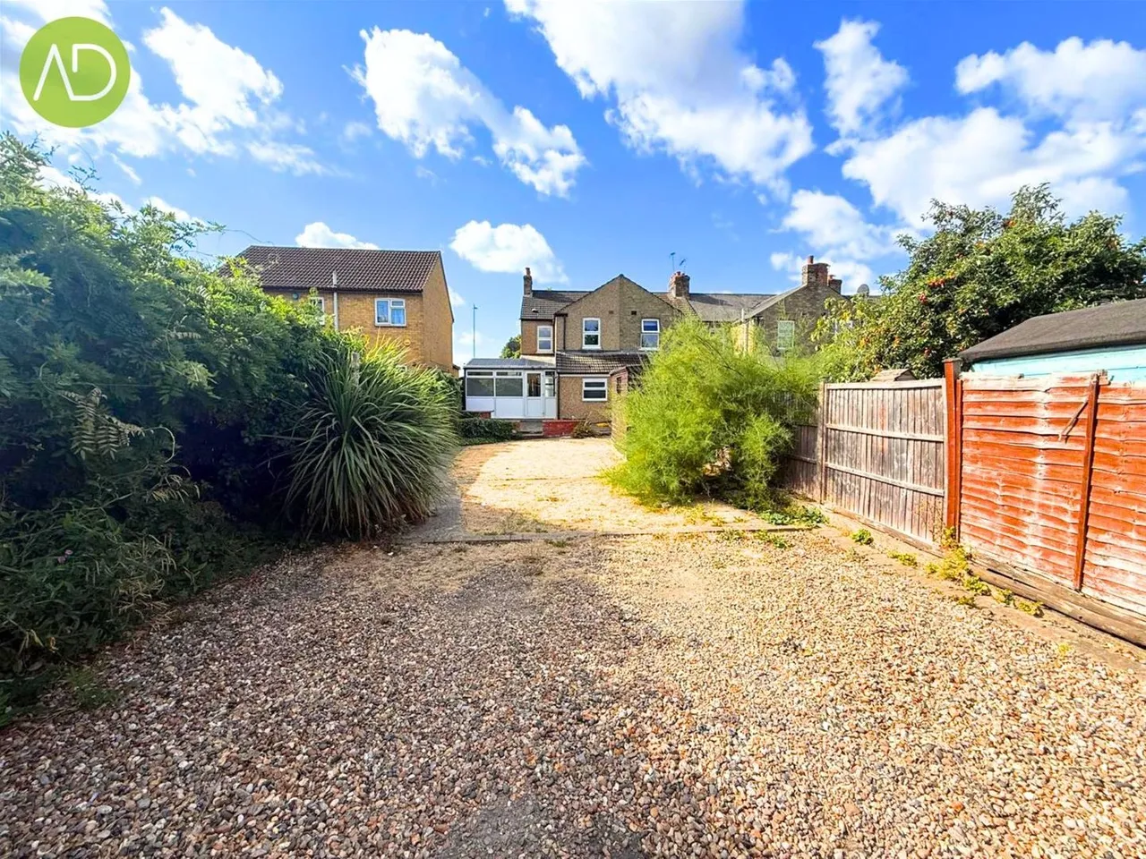 Windmill Lane Cheshunt, Waltham Cross EN8 9AR, photo 20