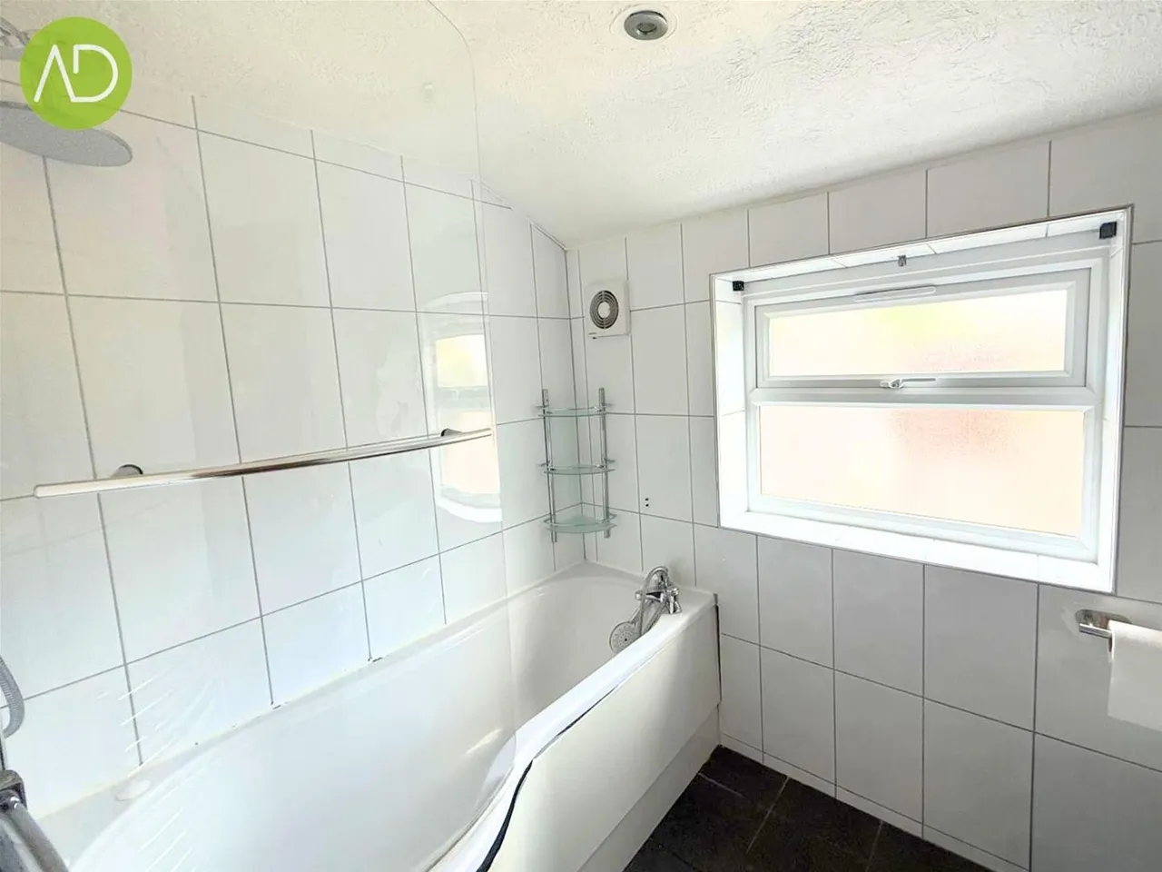 Windmill Lane Cheshunt, Waltham Cross EN8 9AR, photo 6