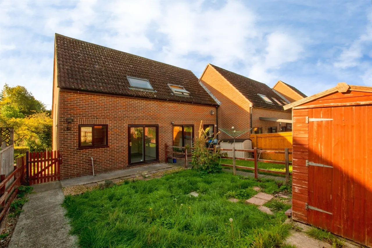 Field View, Enford, SN9, photo 13
