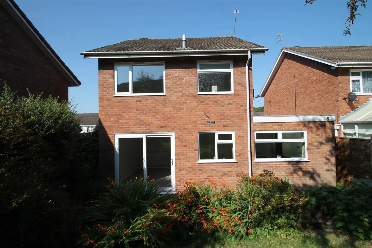 Quantock Close, Halesowen, photo 7