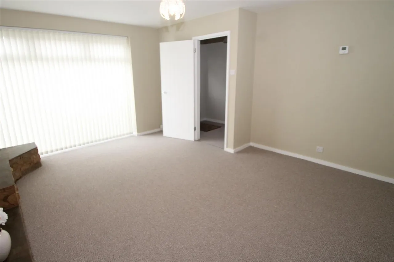Quantock Close, Halesowen, photo 13