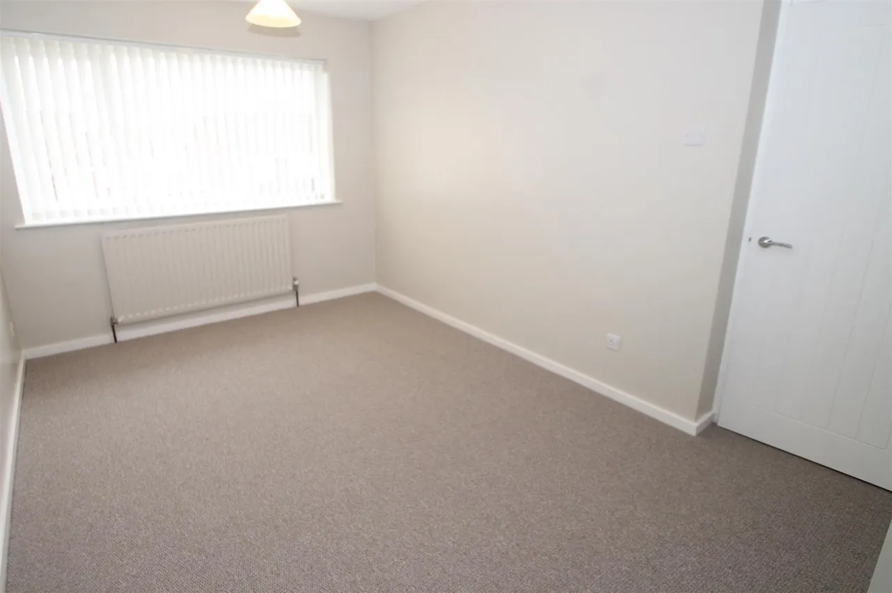 Quantock Close, Halesowen, photo 5