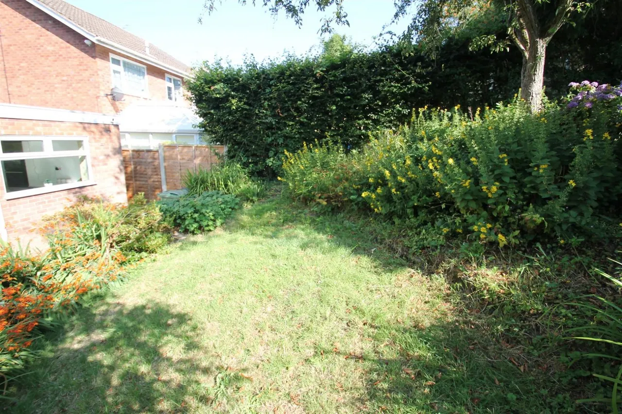 Quantock Close, Halesowen, photo 19