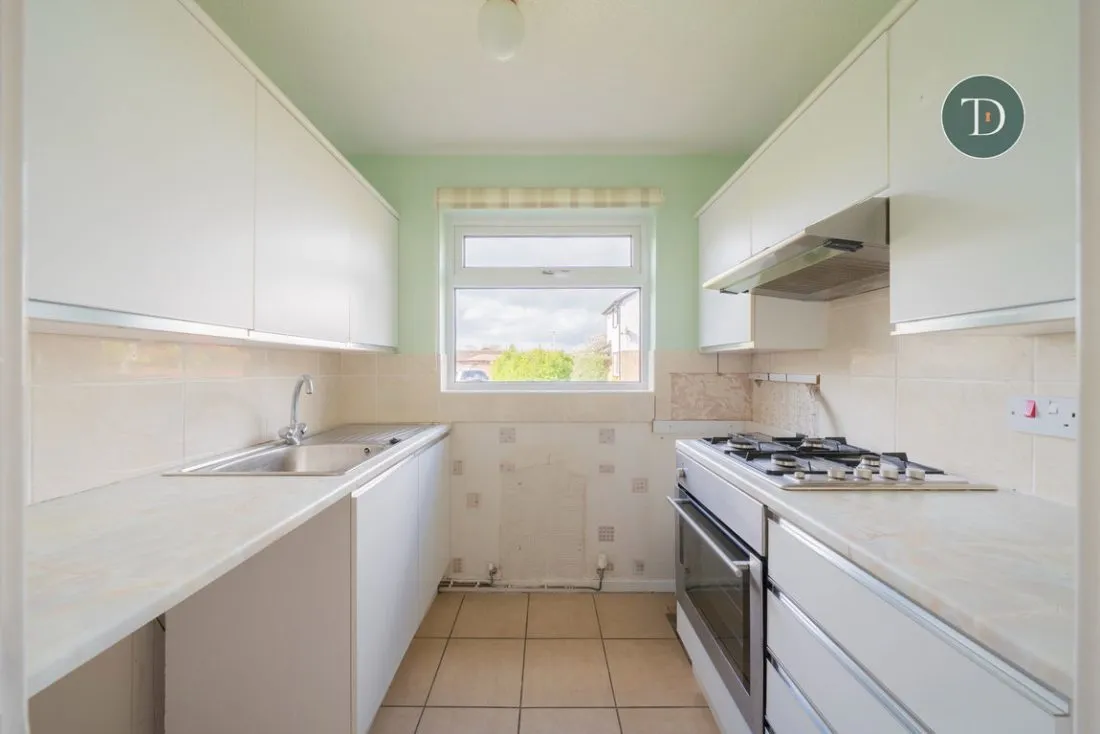 Bramley Close, Great Sutton, CH66 2XG, photo 5