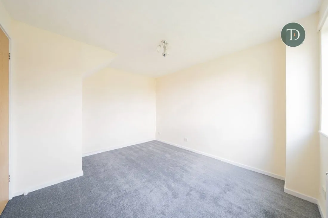 Bramley Close, Great Sutton, CH66 2XG, photo 11