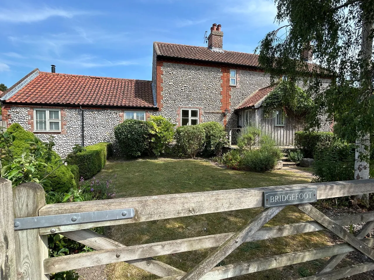 4 bed house for sale, Weybourne