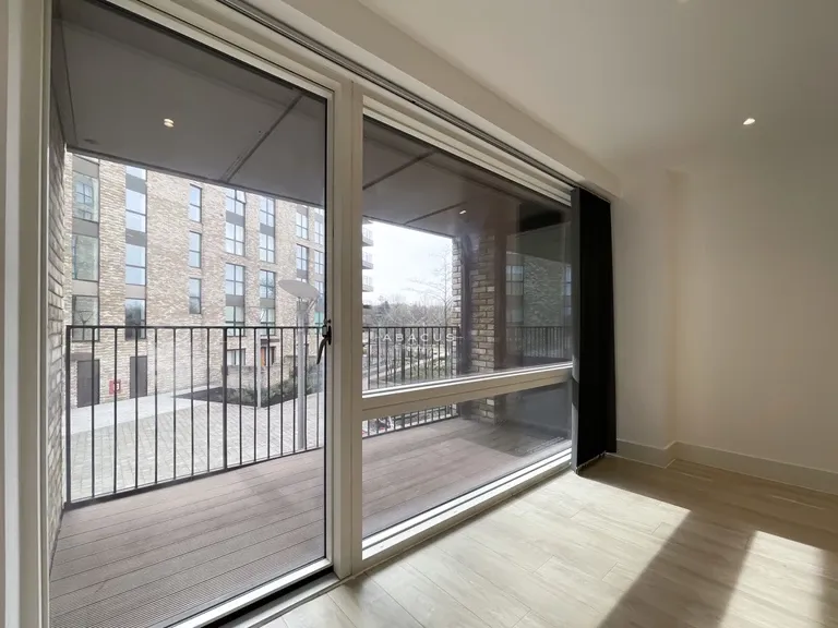 Park Royal, Park Royal, NW10 7GE, photo 5