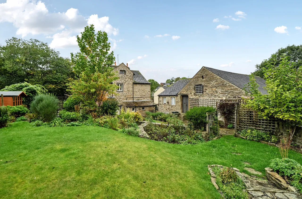 Brook View, Carleton, BD23, photo 24