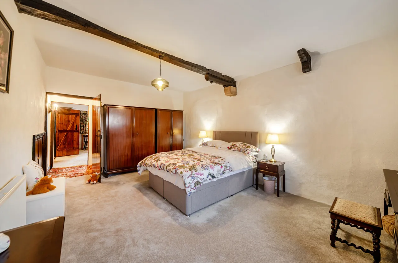 Brook View, Carleton, BD23, photo 13