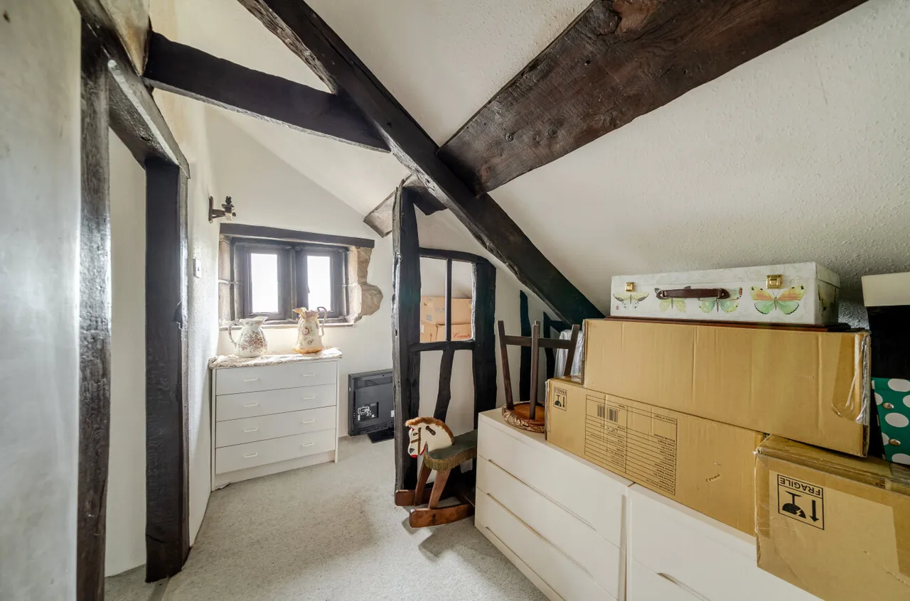 Brook View, Carleton, BD23, photo 17