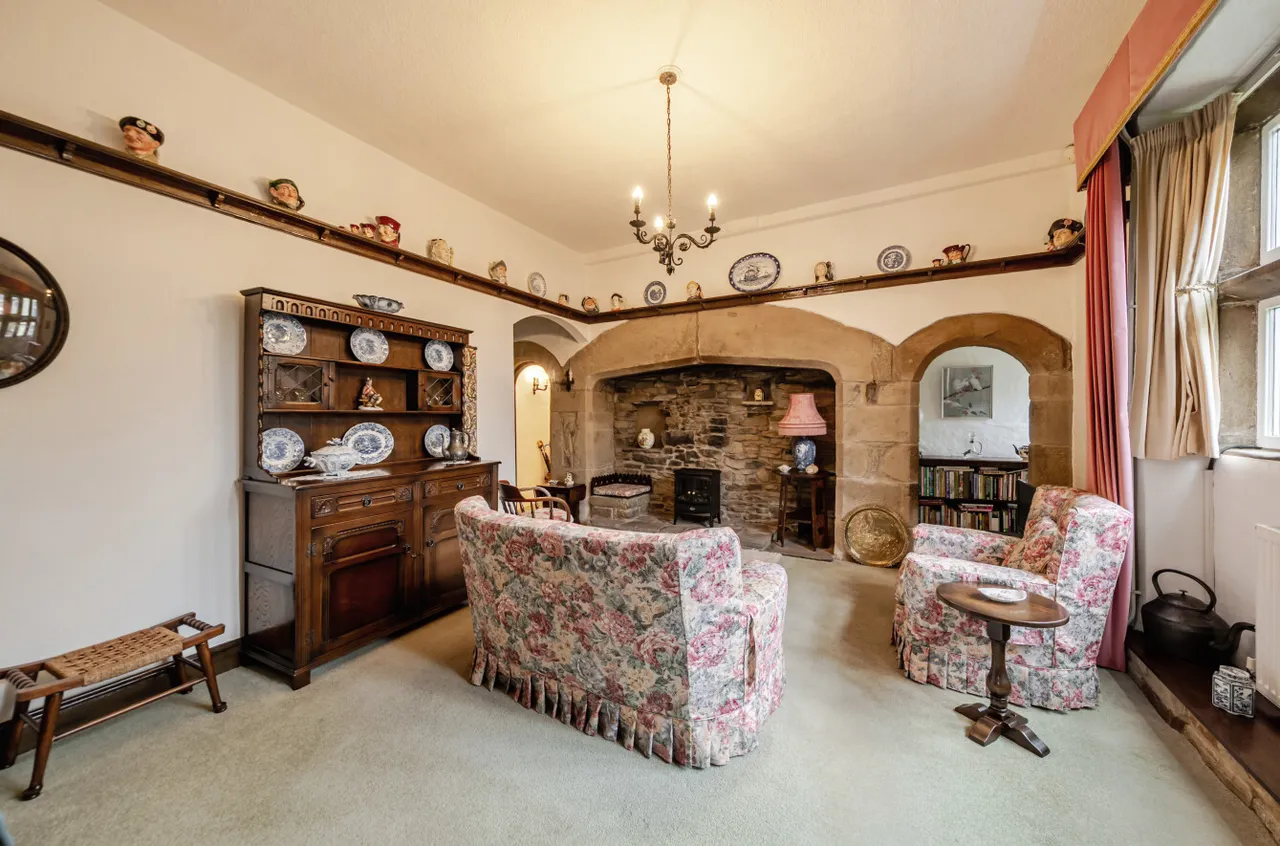 Brook View, Carleton, BD23, photo 2