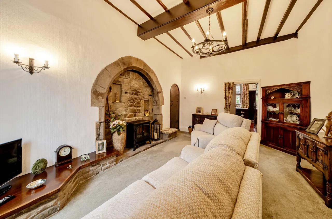 Brook View, Carleton, BD23, photo 7