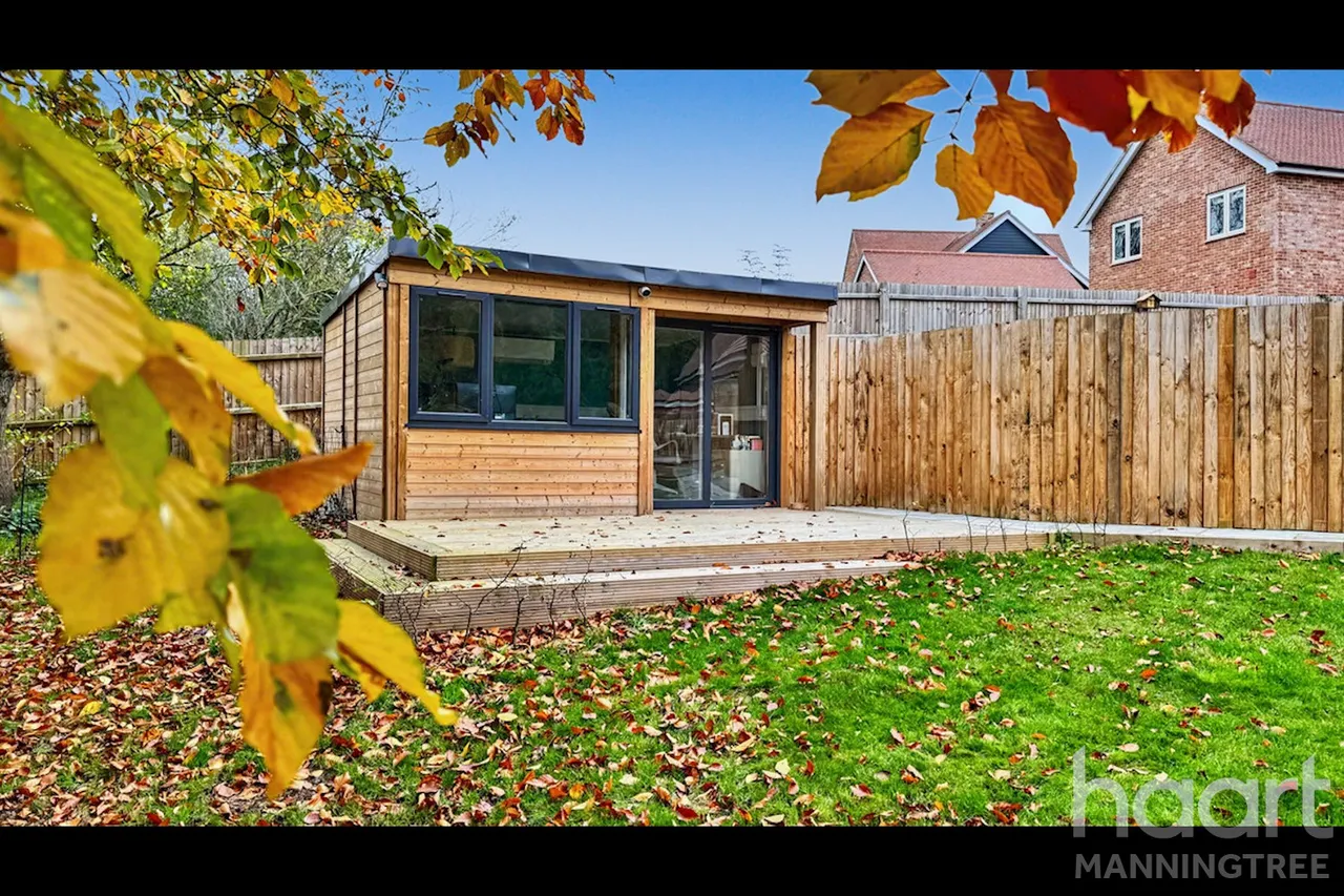 Bailey Gardens, Brantham, CO11, photo 21
