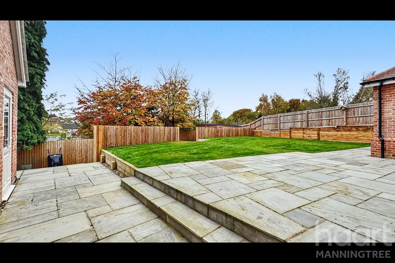 Bailey Gardens, Brantham, CO11, photo 9