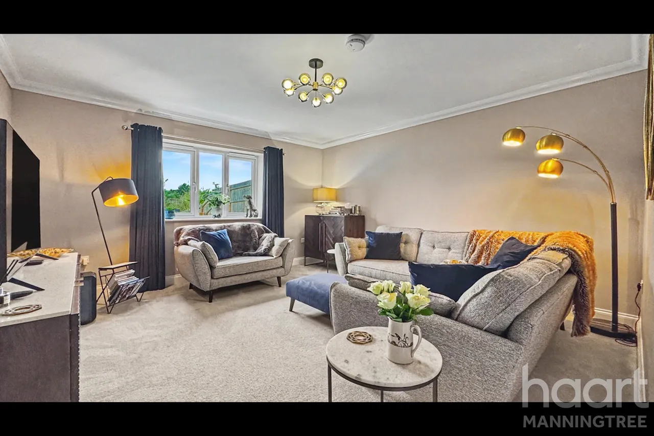 Bailey Gardens, Brantham, CO11, photo 6