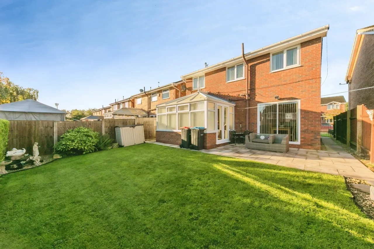 Hawkshead Way, Winsford, CW7, photo 27