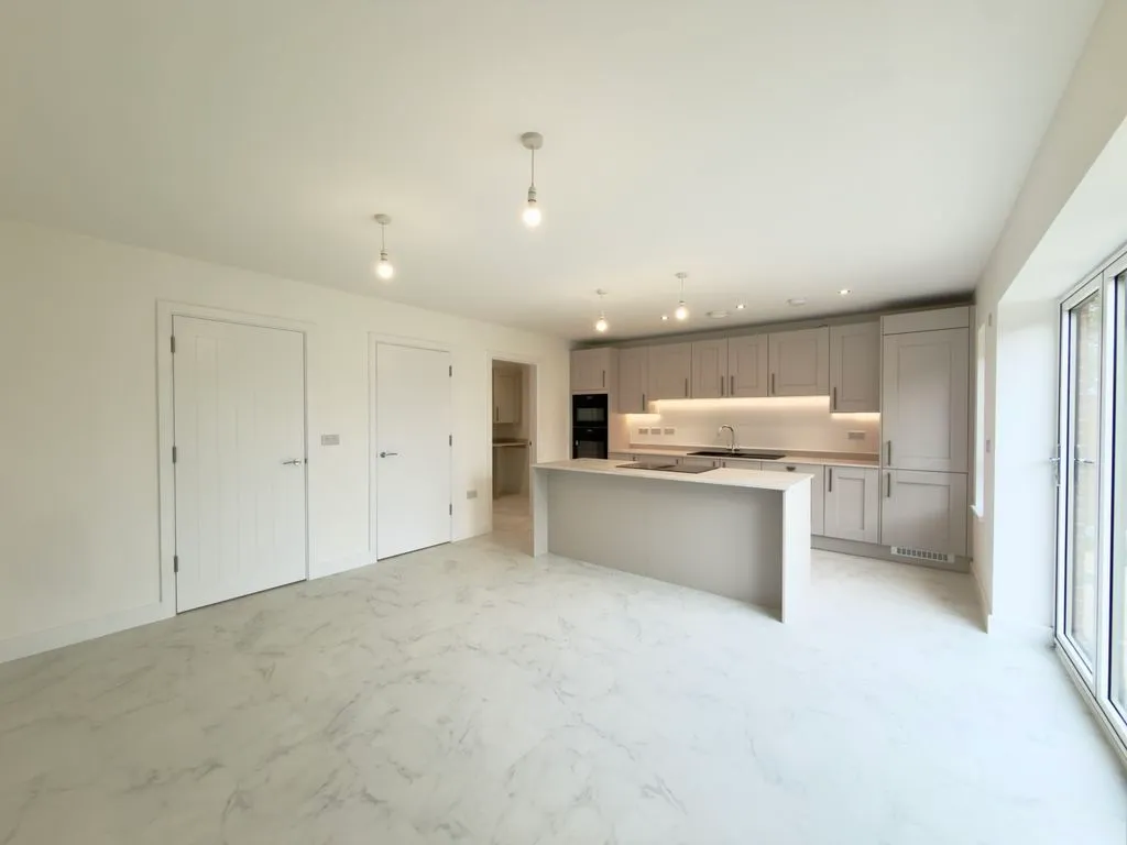 For SaleAdlington Place, Adlington, photo 5