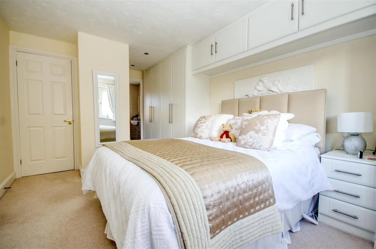 Holly Gardens, West End, Southampton, SO30 3RW, photo 9