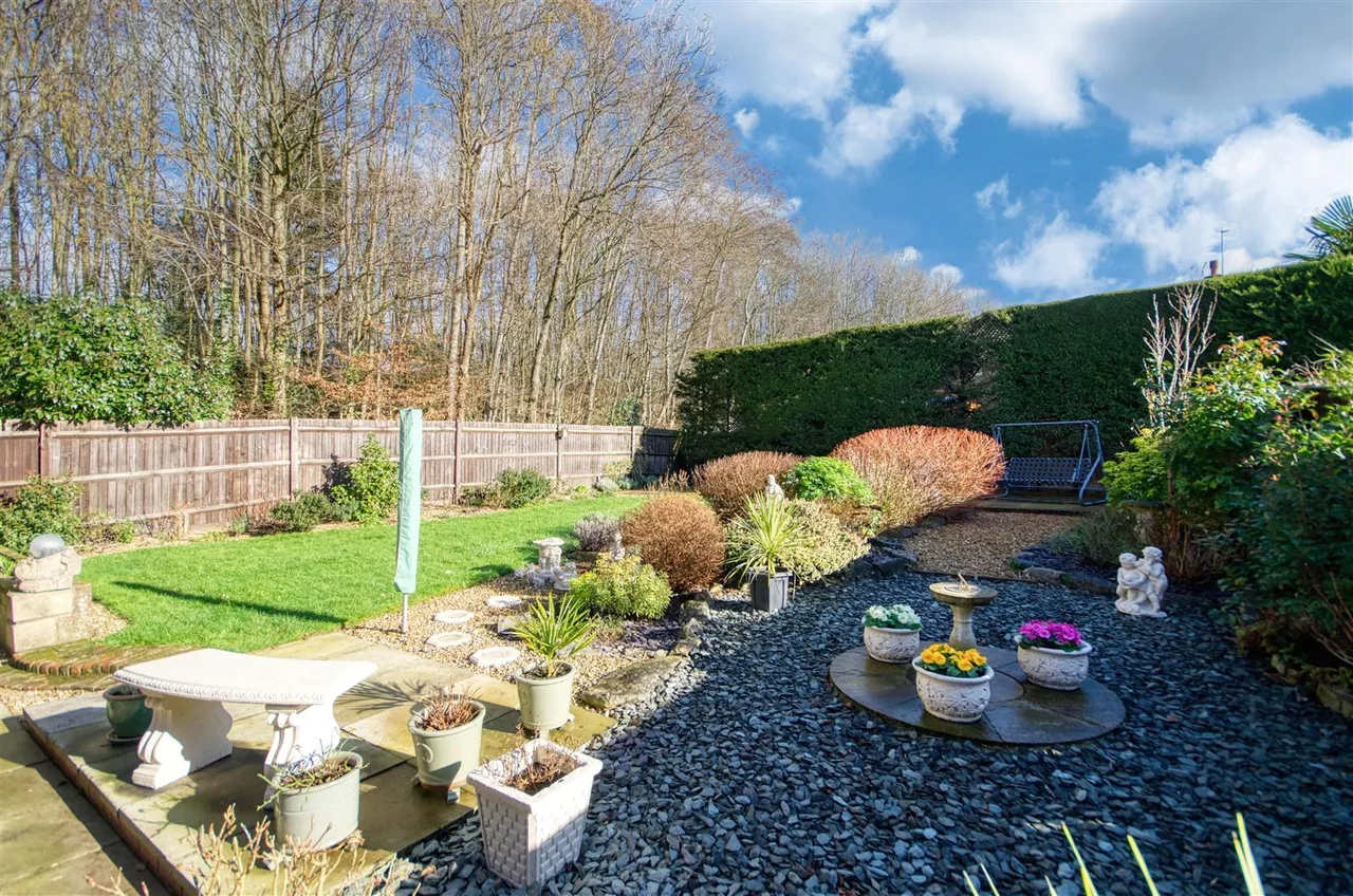 Holly Gardens, West End, Southampton, SO30 3RW, photo 16