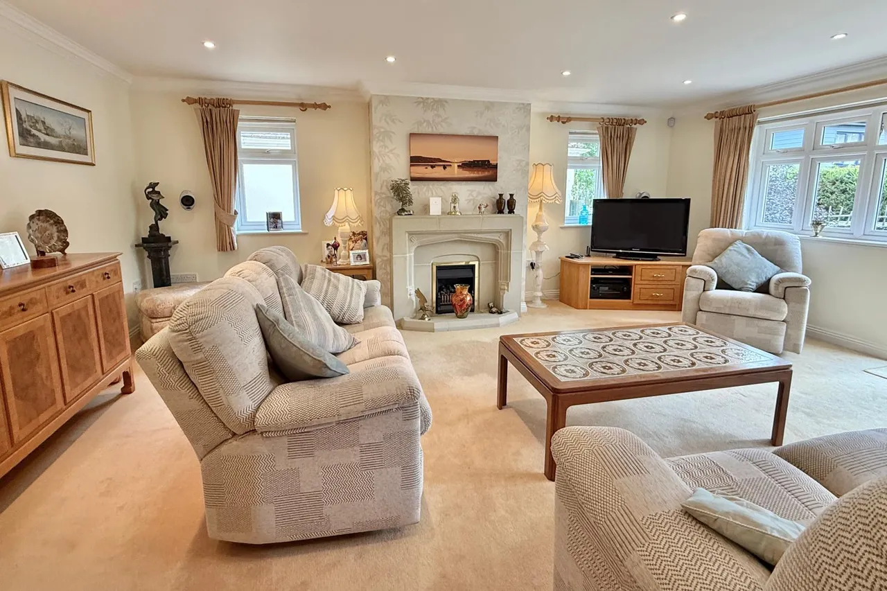 St. Ives Park, Ashley Heath, BH24, photo 12