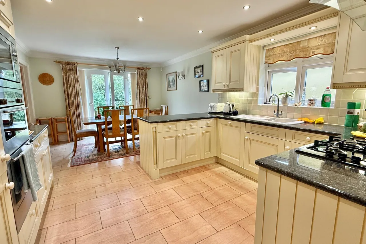 St. Ives Park, Ashley Heath, BH24, photo 7