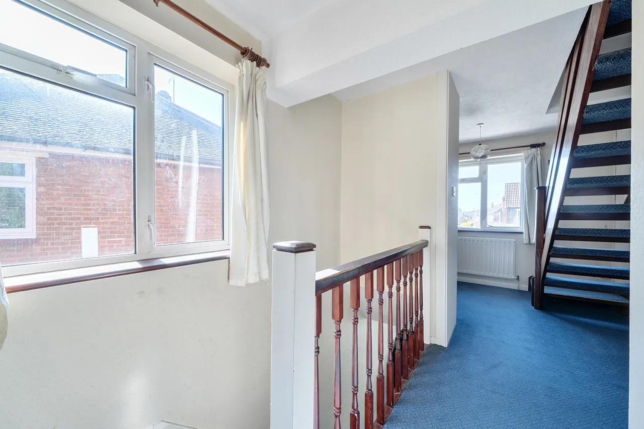 Edinburgh Drive, Ickenham, UB10, photo 14