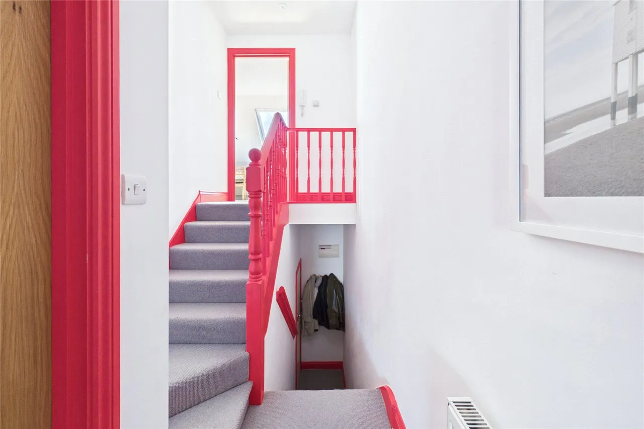Arodene Road, London, SW2, photo 8