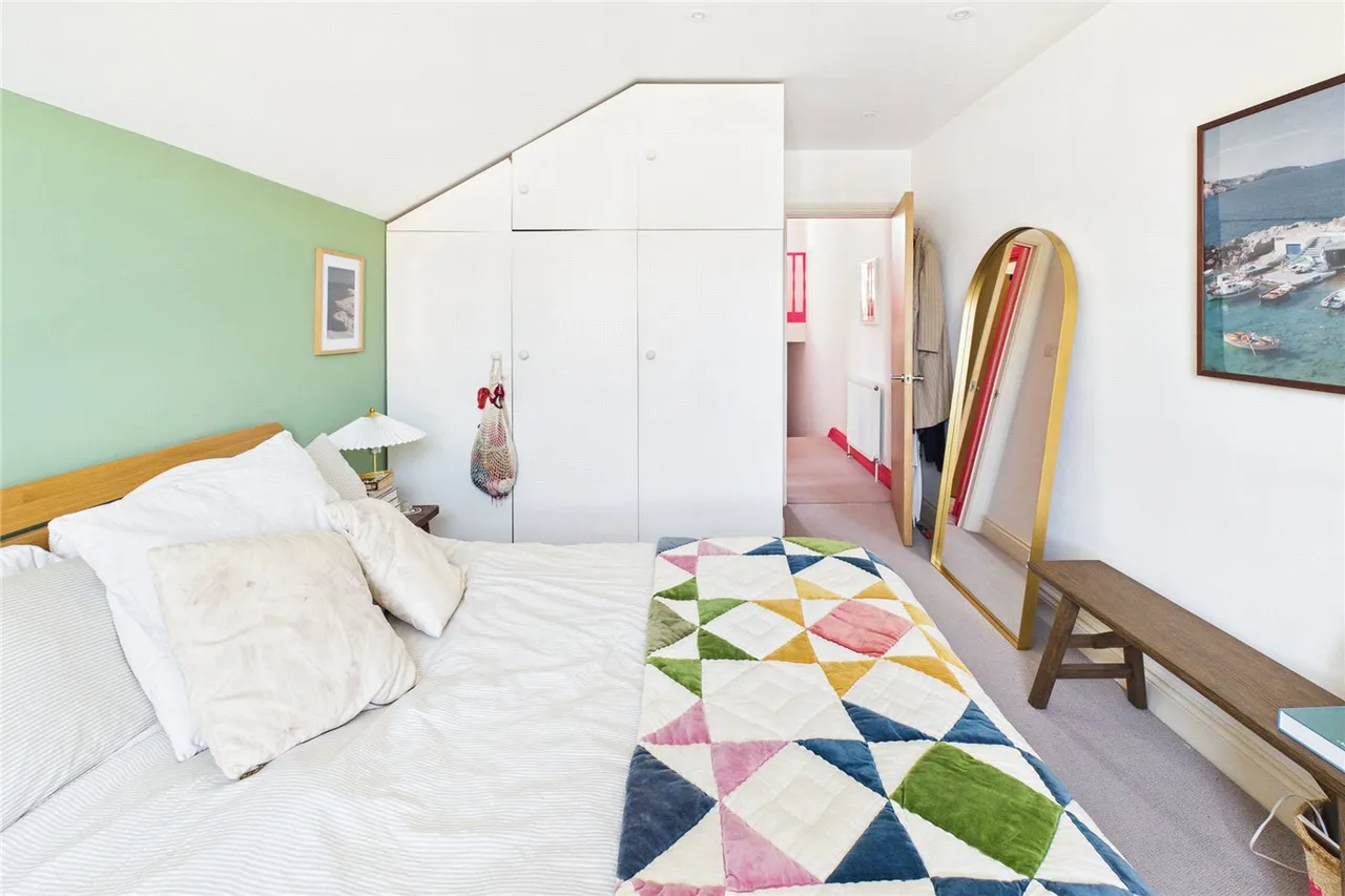 Arodene Road, London, SW2, photo 11