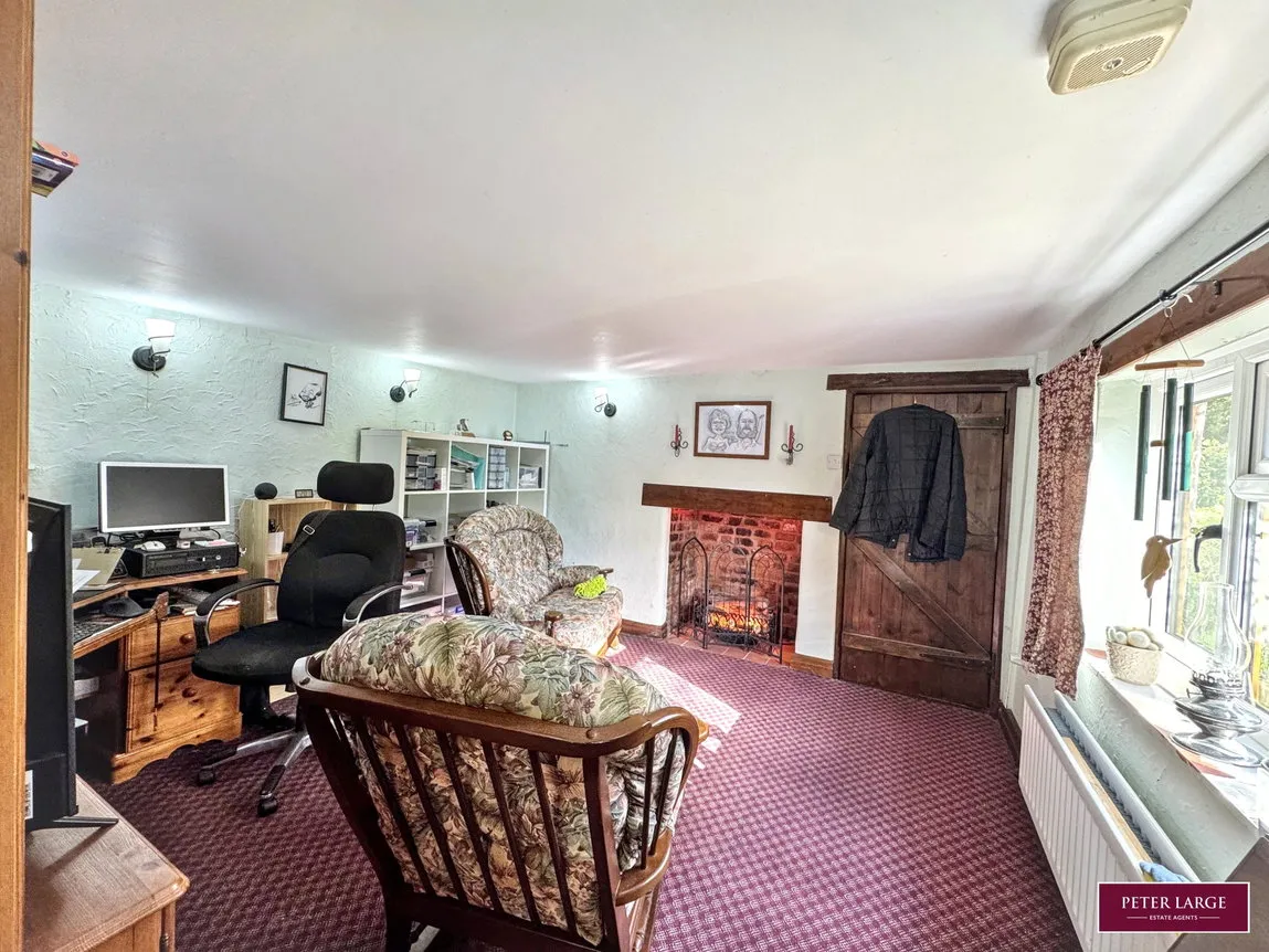 Llanerch-y-Mor, Mostyn, CH8, photo 6