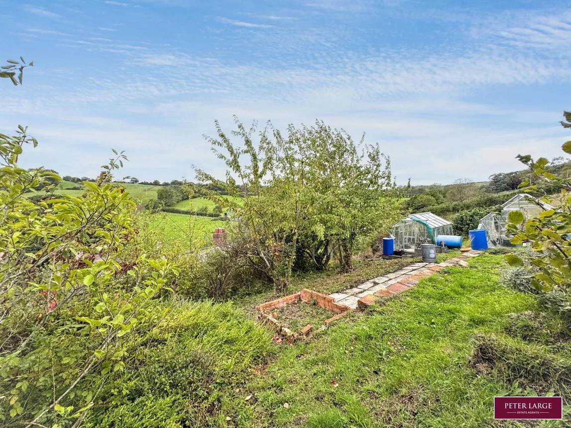Llanerch-y-Mor, Mostyn, CH8, photo 3