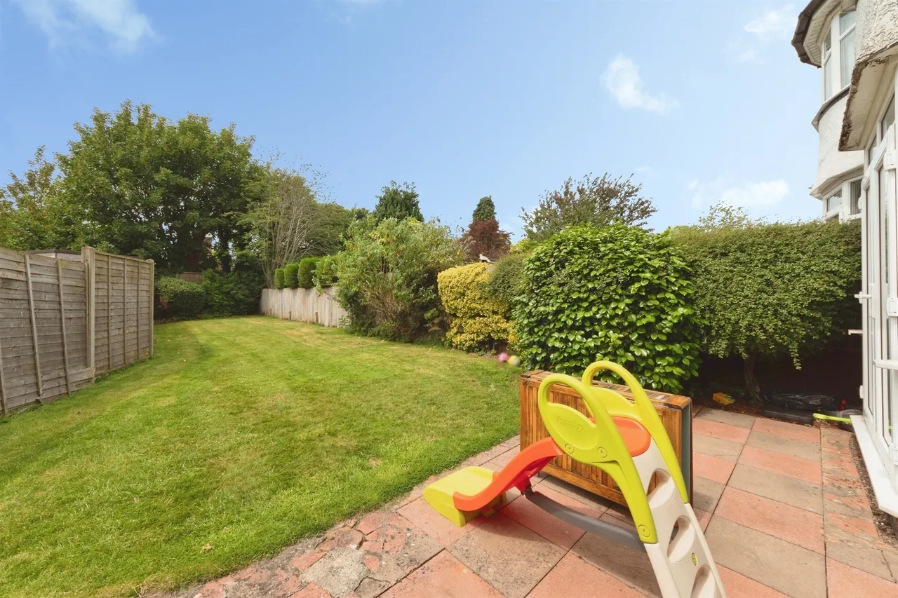 Lulworth Road, Birmingham, B28, photo 16