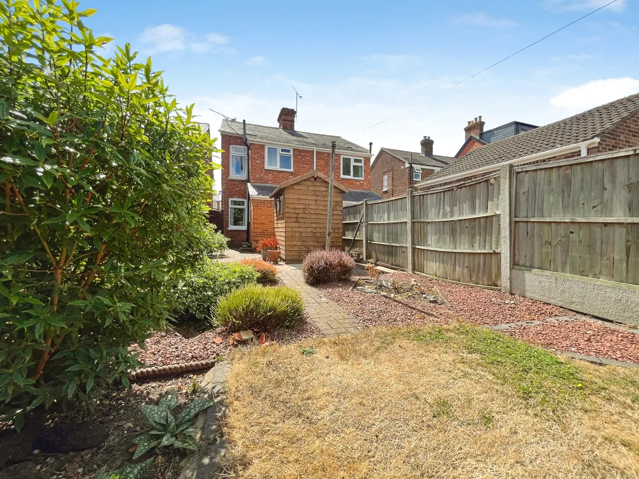 Bullers Road, Farnham, Surrey, GU9 9EP, photo 14