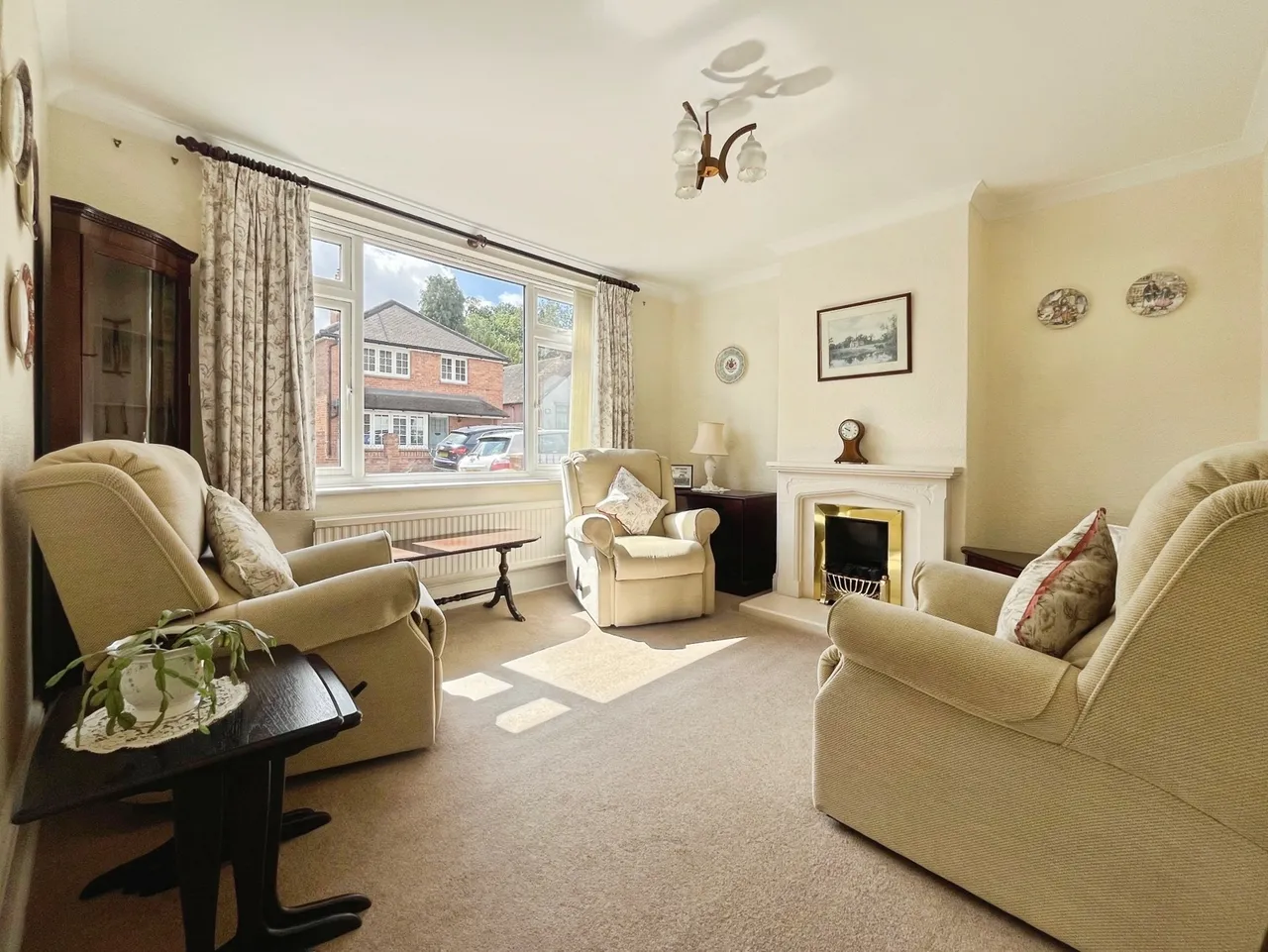 Bullers Road, Farnham, Surrey, GU9 9EP, photo 2