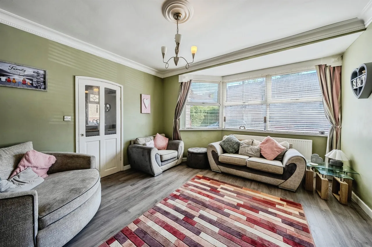 Greenfield Crescent, Ebbw Vale, NP23, photo 9