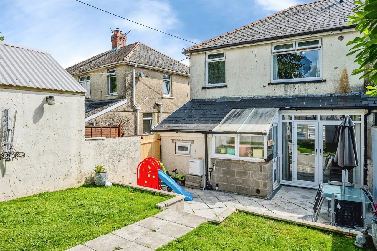 Greenfield Crescent, Ebbw Vale, NP23, photo 40